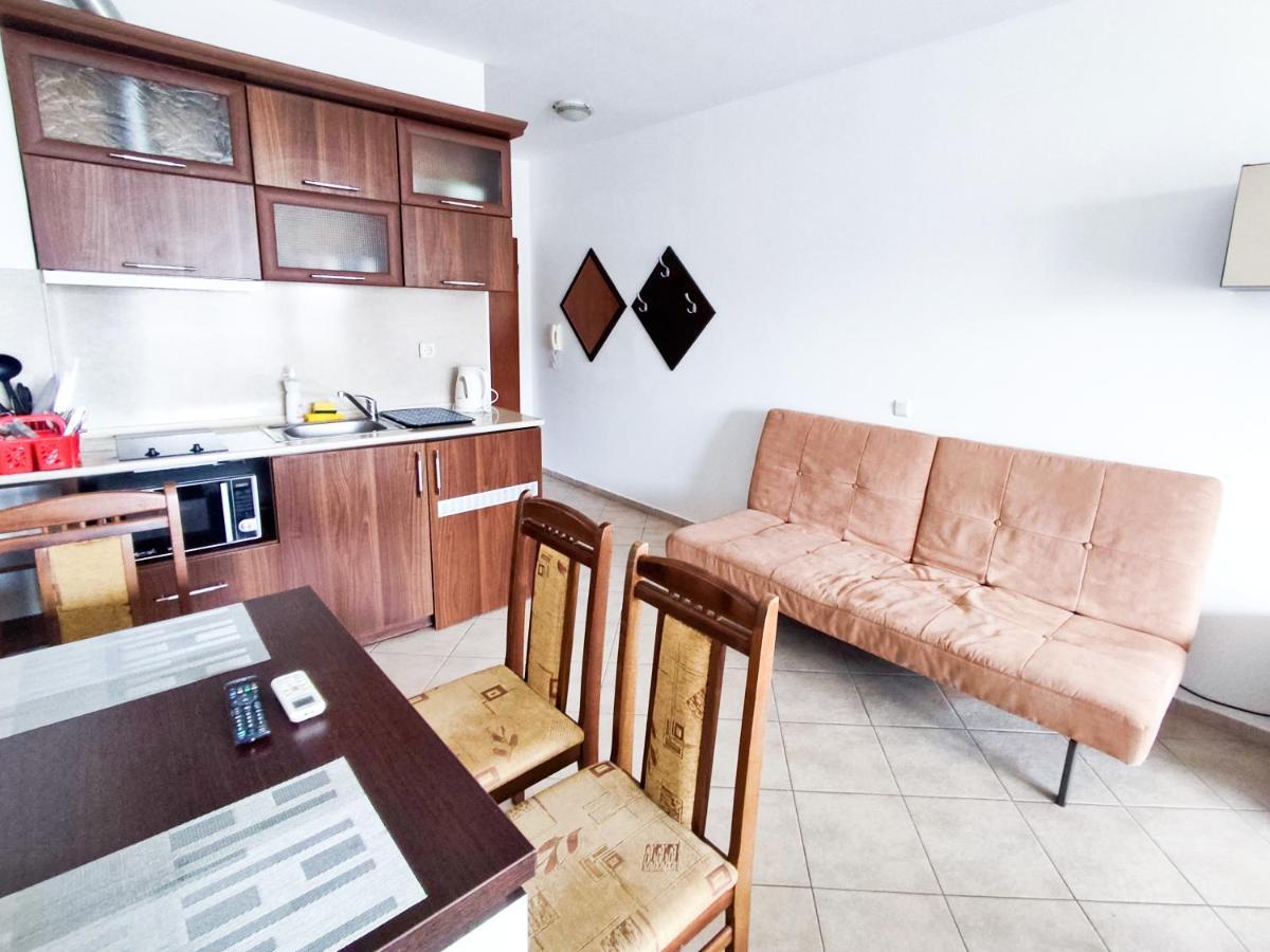 Apartament Studio Comfort Primorsko Mm Complex ภายนอก รูปภาพ